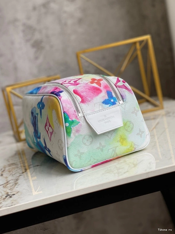 Affordable VUITTON LOUIS TOILET DOPP POUCH 0722